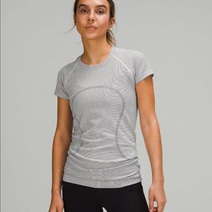 Lululemon White and Black Striped Swiftly Tech Short Sleeve Shirt